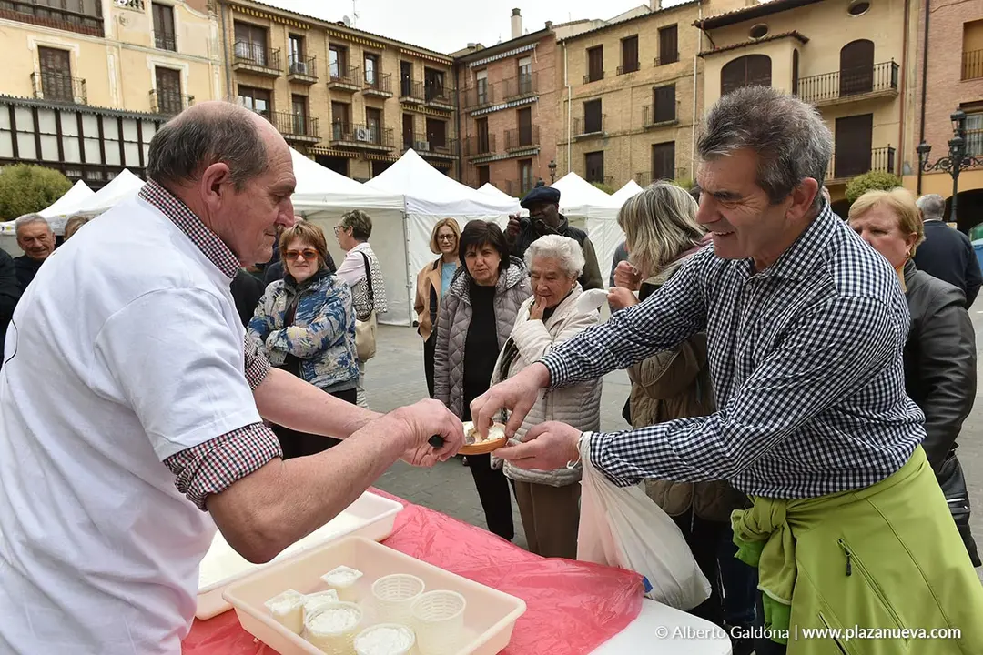 I Feria de Producto Local y Artesan&iacute;a de la Ribera Alta de Navarra en Falces 2026 16