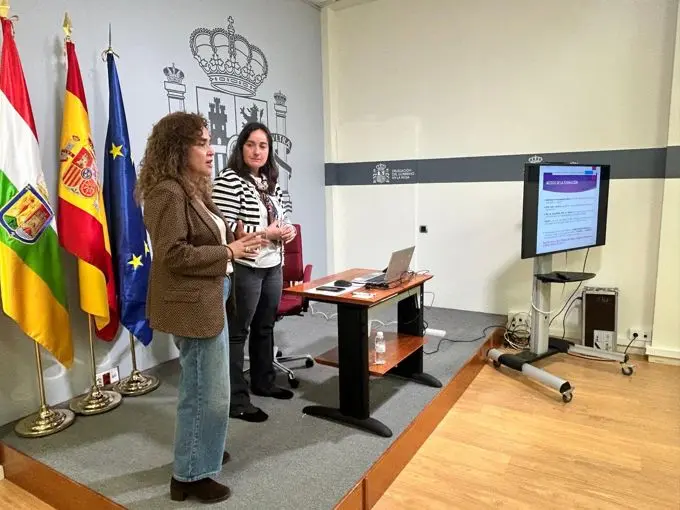 La Unidad de Coordinaci&oacute;n de Violencia contra la Mujer en La Rioja ha impartido esta ma&ntilde;ana una jornada formativa a entidades locales riojanas