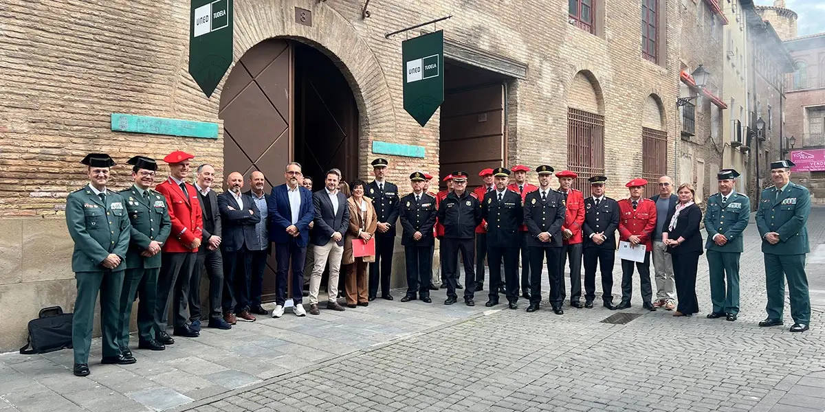 UNED Tudela ha celebrado el I Congreso Acad&eacute;mico T&eacute;cnico de Seguridad P&uacute;blica con la participaci&oacute;n de Polic&iacute;a Nacional, Guardia Civil y expertos para debatir sobre los desaf&iacute;os actuales en seguridad ciudadana
