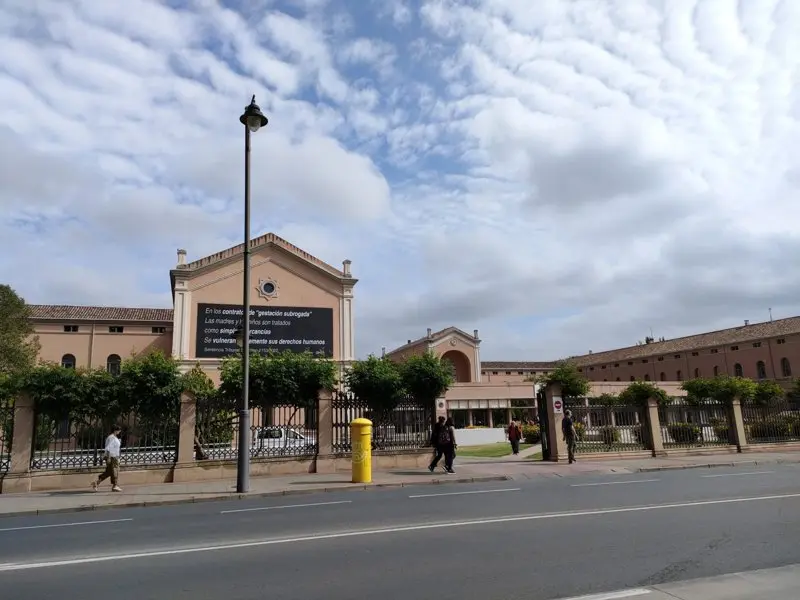 Archivo - Edificio de la Bene de Logro&ntilde;o