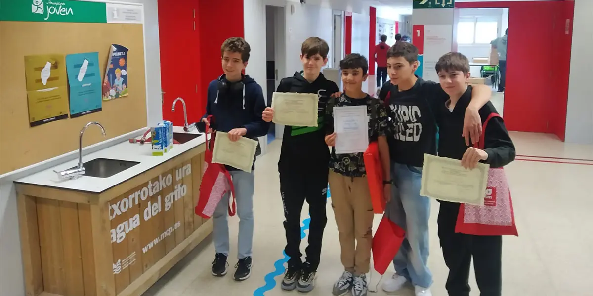 Los alumnos-del-ES-Valle-del Ebro de Tudela que participaron en la Olimpiada Matem&aacute;tica &lsquo;Tornamira&rsquo;