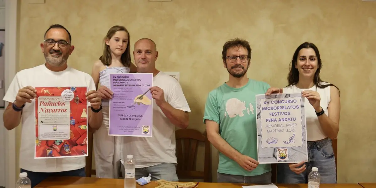 Presentaci&oacute;n de los actos de la Pe&ntilde;a Andatu con la XII Exposici&oacute;n de pa&ntilde;uelos de Fiestas de Guillermo Garnica y el XV Concurso de Microrelatos festivos Memorial Javier Mart&iacute;nez Llort