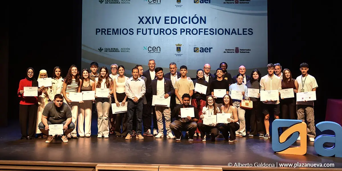 Foto de grupo de la XXIV Edici&oacute;n Premios Futuros Profesionales
