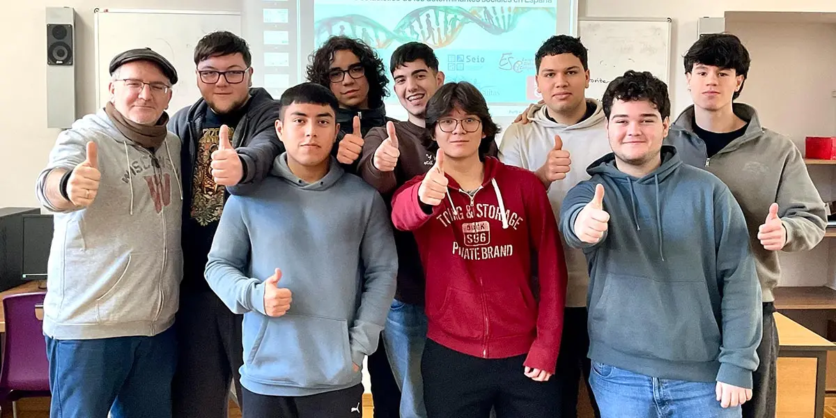 Los dos equipos del Colegio San Francisco Javier de Tudela
