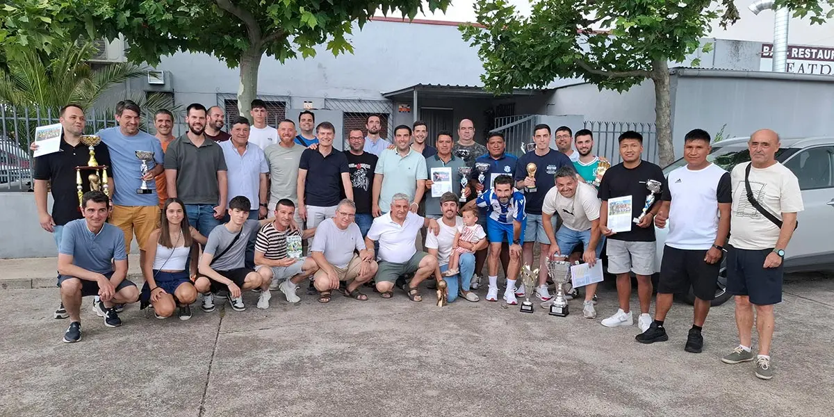 Al final de la Entrega de Trofeos, todos los premiados posaron juntos