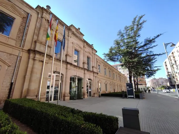 Archivo - Palacio de Justicia de La Rioja, juzgados Logro&ntilde;o