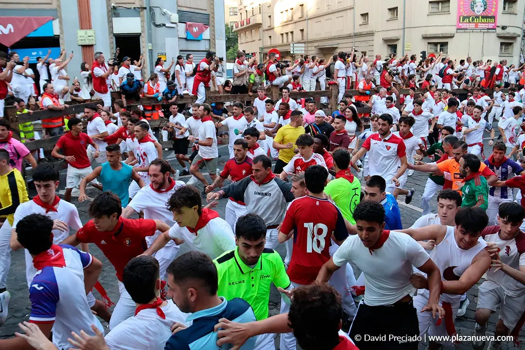 Encierro de San Ferm&iacute;n d&iacute;a 14 2026 23
