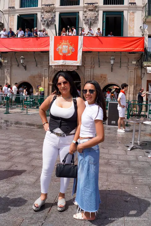 Fiestas de Tudela 2026 Imposici&oacute;n pa&ntilde;uelo rojo 190