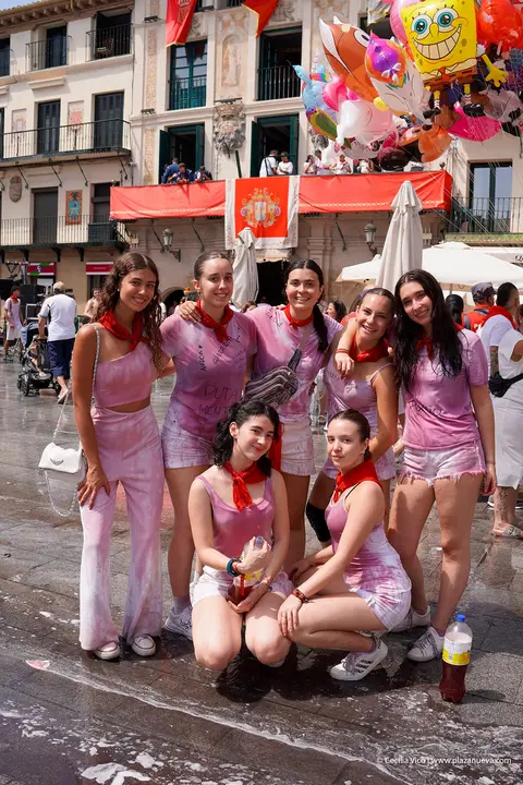 Fiestas de Tudela 2026 Imposici&oacute;n pa&ntilde;uelo rojo 196