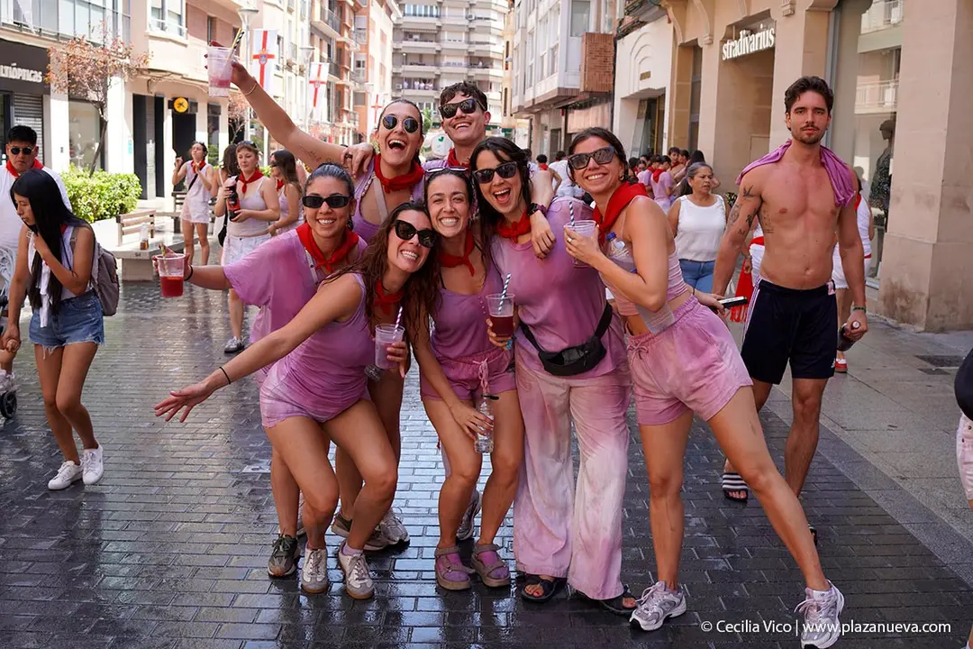 Fiestas de Tudela 2026 Imposici&oacute;n pa&ntilde;uelo rojo 212
