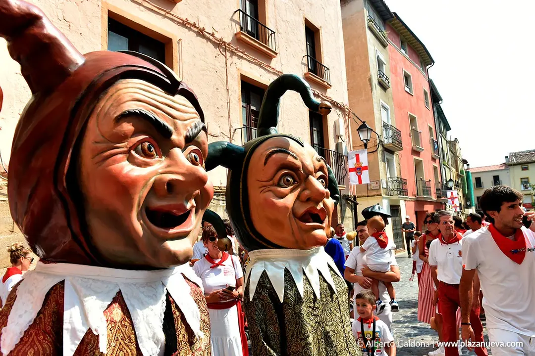 Fiestas de Tudela 2026 Desfile de gigantes y cabezudos 8