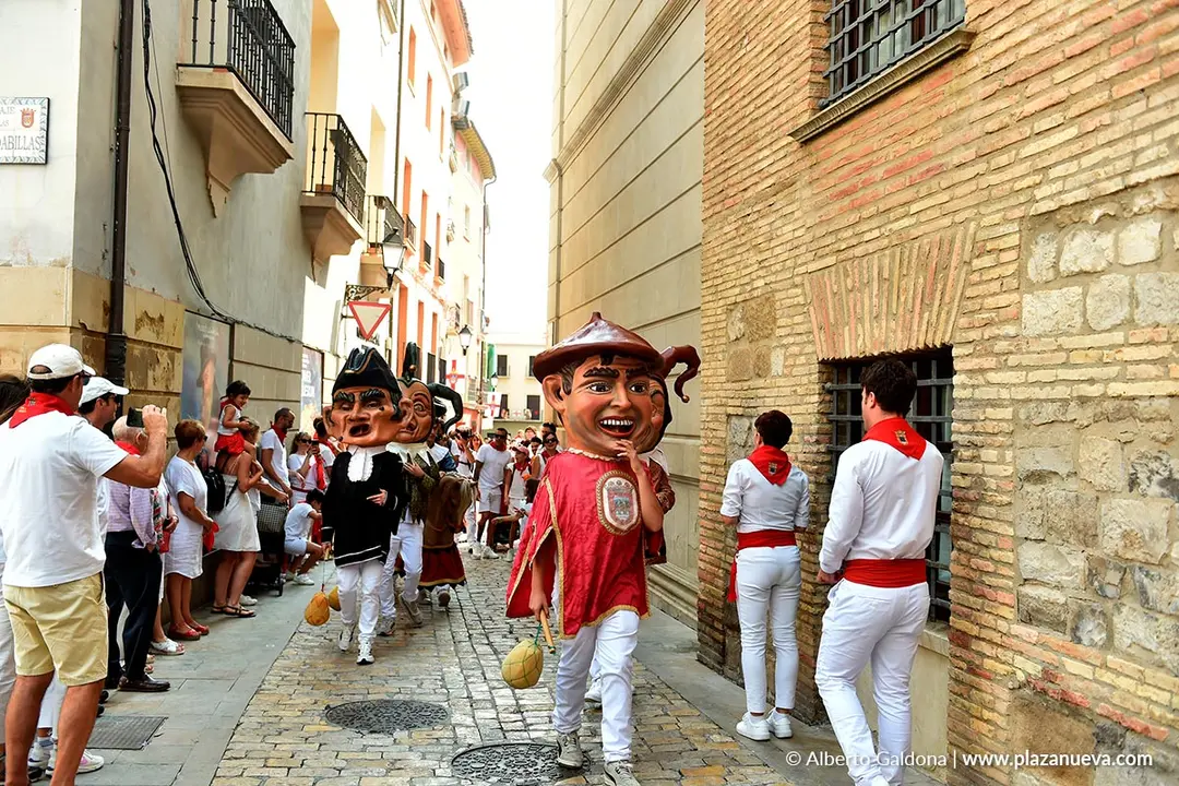 Fiestas de Tudela 2026 Desfile de gigantes y cabezudos 10