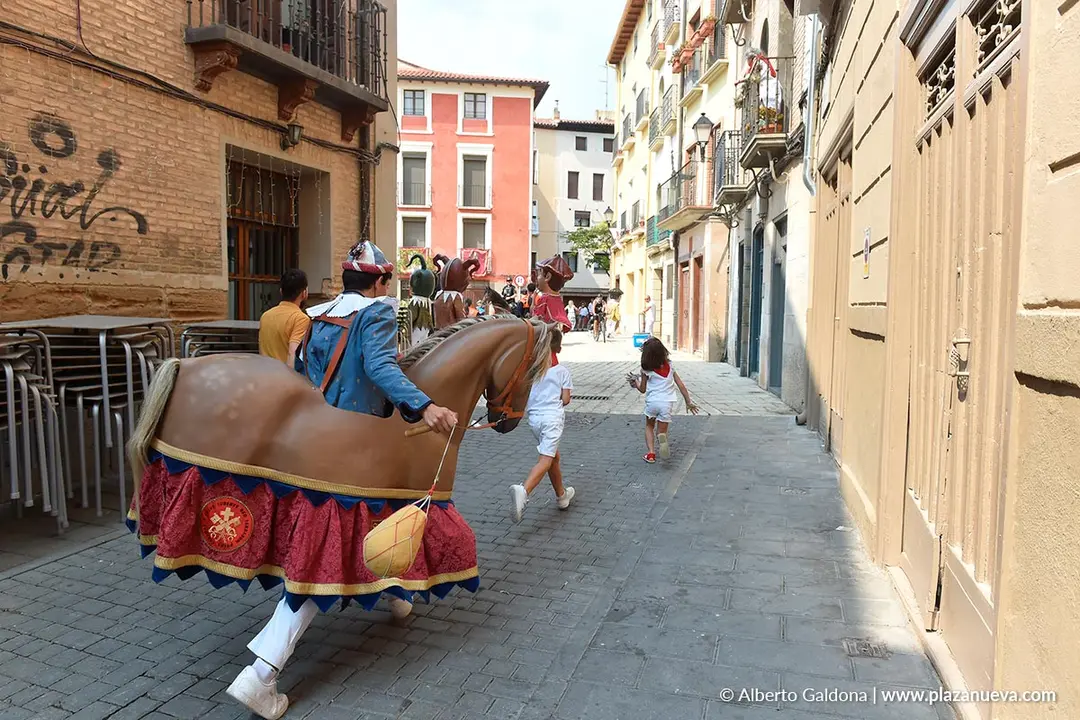Fiestas de Tudela 2026 Desfile de gigantes y cabezudos 16