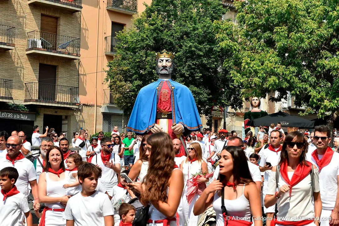 Fiestas de Tudela 2026 Desfile de gigantes y cabezudos 23