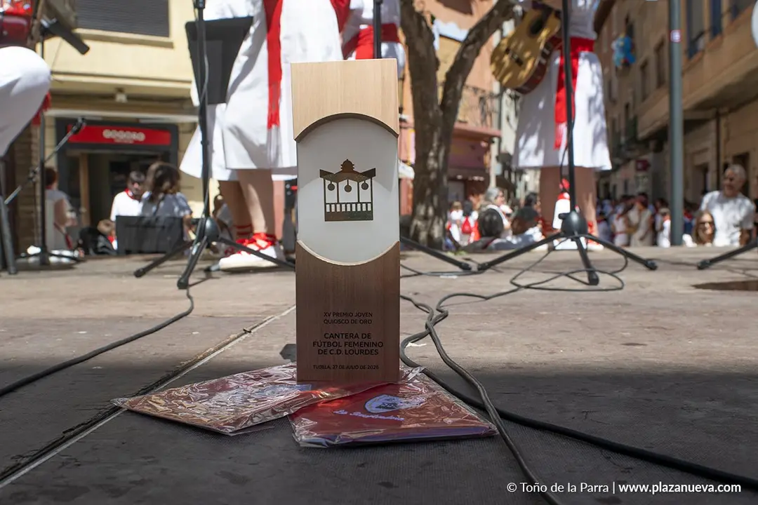 Fiestas de Tudela 2026 Quiosco de Oro CD Lourdes femenino 1