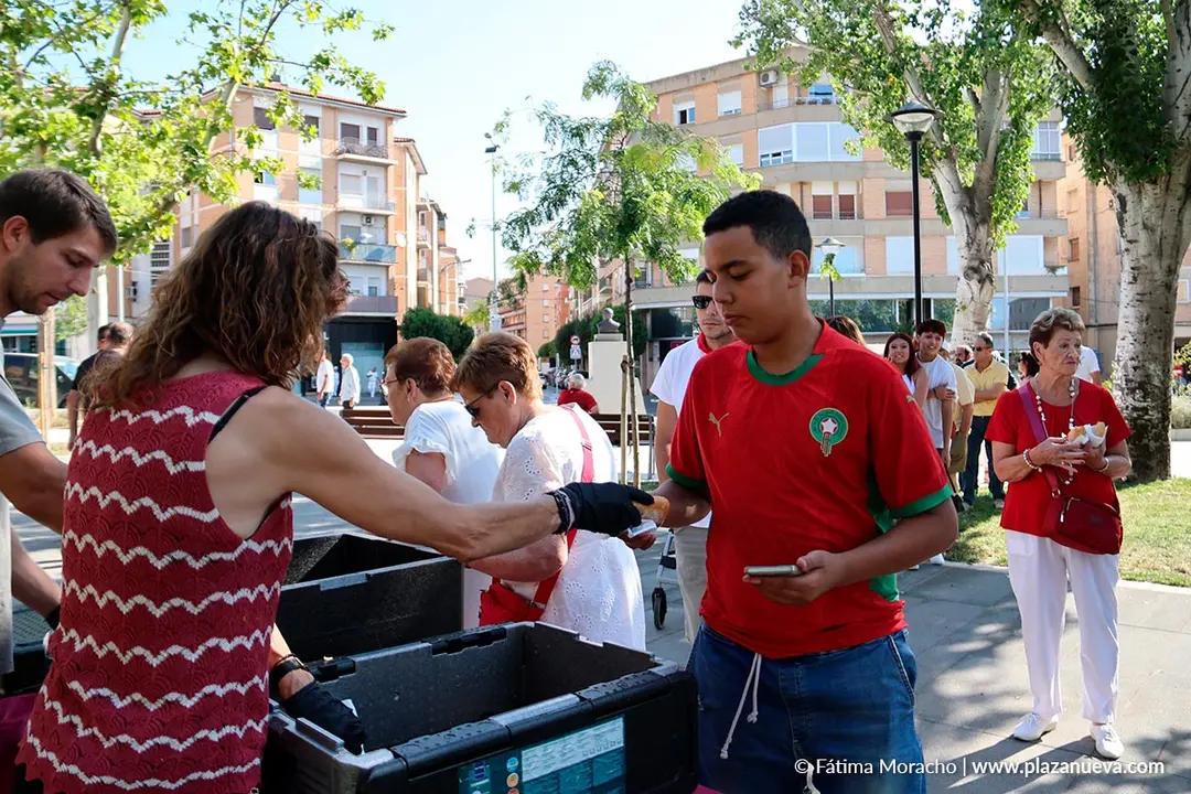 Fiestas de Tudela 2026 Almuerzo popular en la plaza Padre Lasa 19