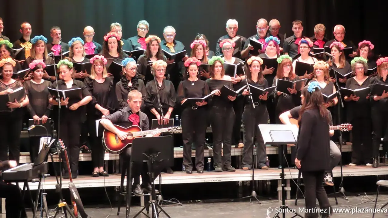 Concierto que ofreci&oacute; la Coral Voces Murchantinas en la localidad de Murchante 4