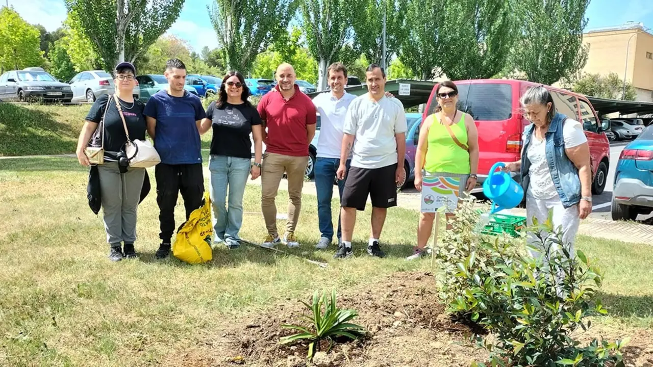 AMIMET y el &Aacute;rea de Salud de Tudela han desarrollado una nueva plantaci&oacute;n dentro del proyecto &lsquo;Campo de Colores&rsquo; 
