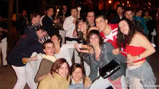 Ajuci en sus inicios