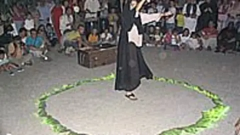 1120805001.jpg