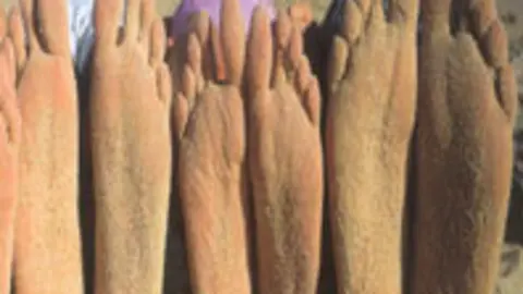 1121927451.jpg