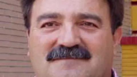 1124885648.jpg