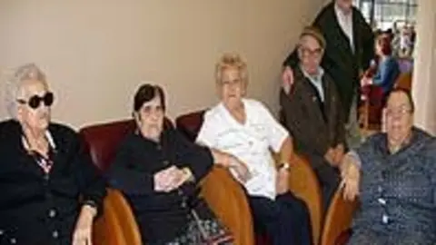 1129716108.jpg