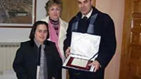 1136363407.jpg