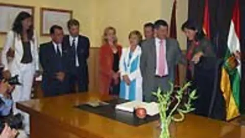 1137575453.jpg