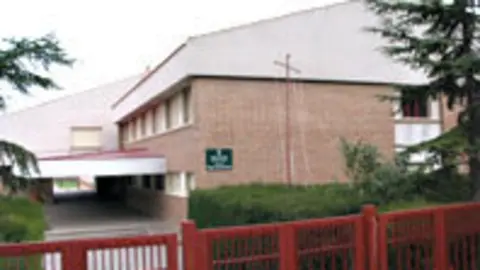 1143016446.jpg