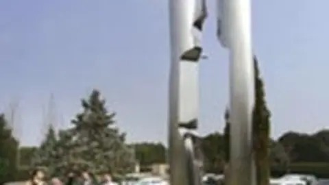 1143014144.jpg