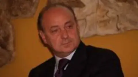 1149064951.jpg