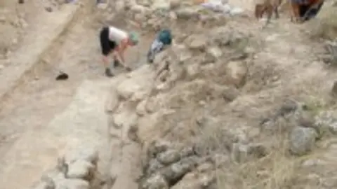 1156322824.jpg