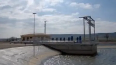 1161759457.jpg