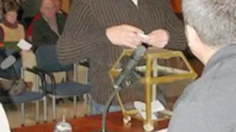 1168416661.jpg
