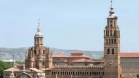 1169023404.jpg
