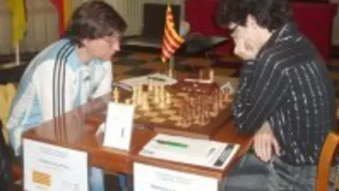 1175587777.jpg