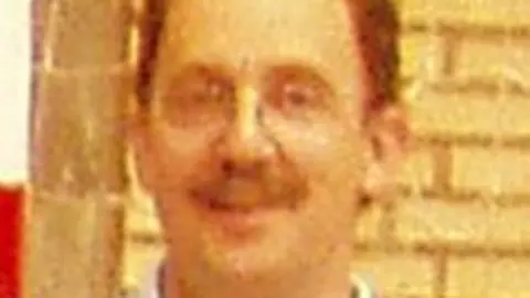 1179908332.jpg
