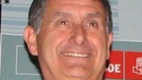 1180521651.jpg