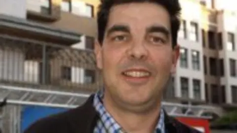 1180522447.jpg