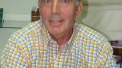 1184143982.jpg