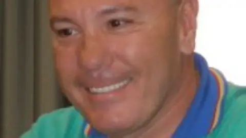 1184923924.jpg