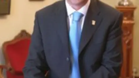 1187764364.jpg