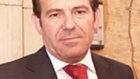 1190795477.jpg