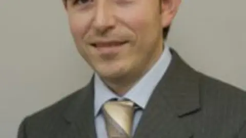 1192606368.jpg