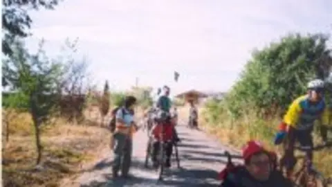 1193822494.jpg