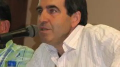 1195031745.jpg