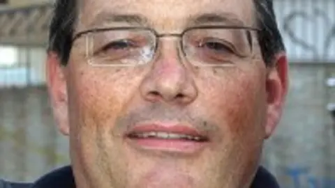 1195633151.jpg