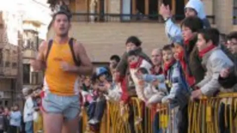 1199866681.jpg