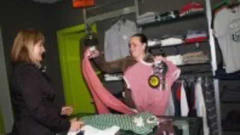 1204705295.jpg